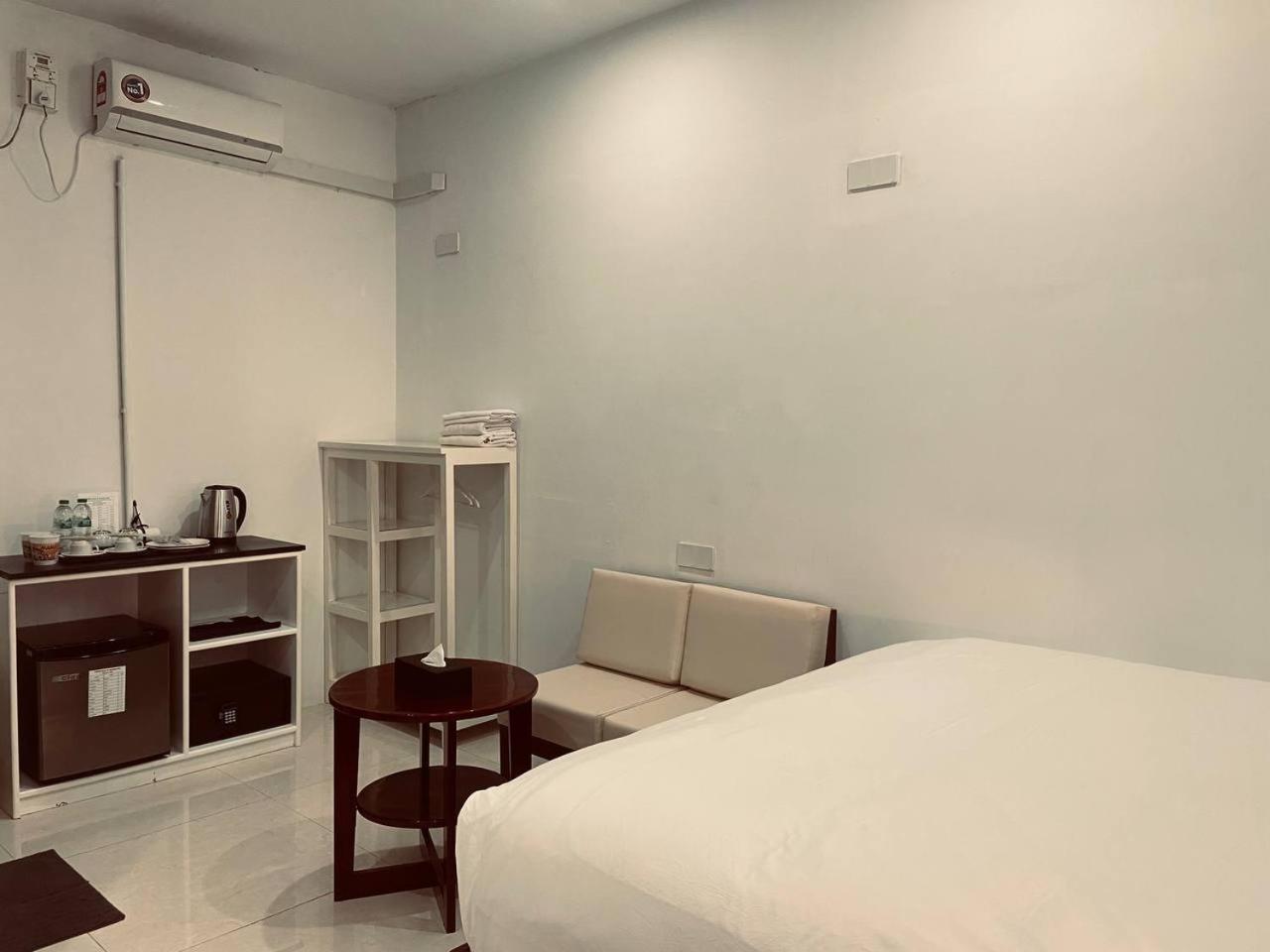 Yama Hotel & Rooftop Bar Γιανγκόν Εξωτερικό φωτογραφία