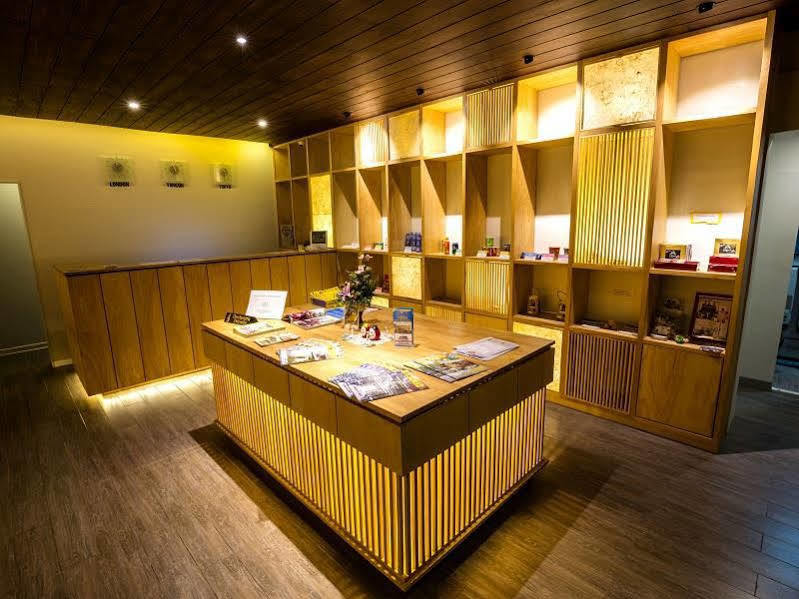 Yama Hotel & Rooftop Bar Γιανγκόν Εξωτερικό φωτογραφία