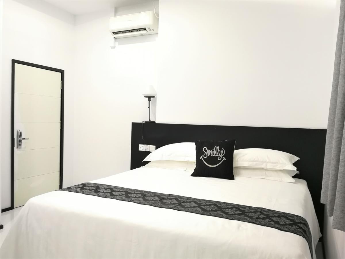 Yama Hotel & Rooftop Bar Γιανγκόν Εξωτερικό φωτογραφία