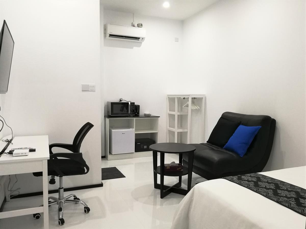 Yama Hotel & Rooftop Bar Γιανγκόν Εξωτερικό φωτογραφία